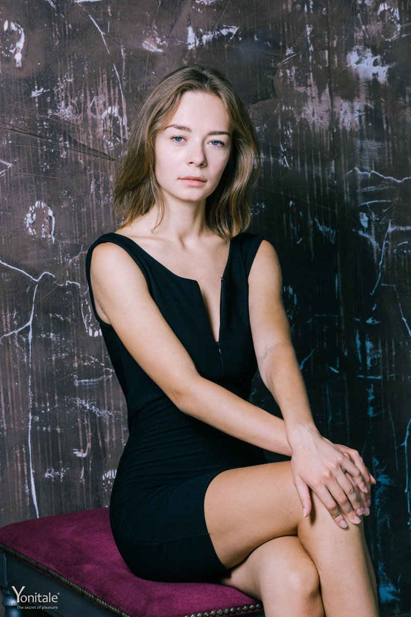 Анна, 27 лет, 1 размер груди
